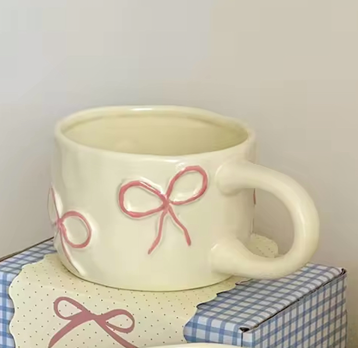 
                  
                    Dainty Bow Mugs
                  
                