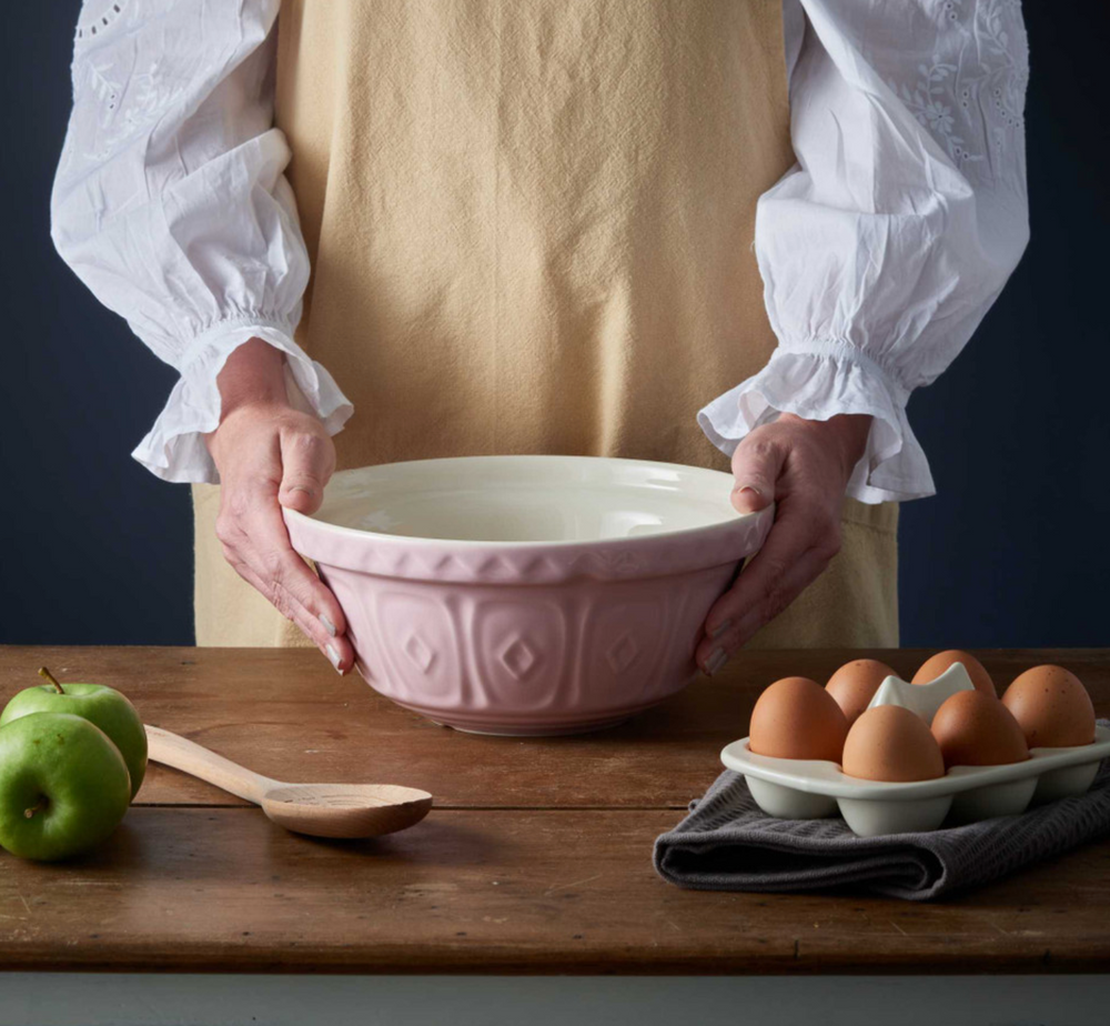 Mason Cash 'Powder Pink' Mixing Bowl 2L